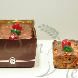 Christmas loaf and mini loaf fruit cake