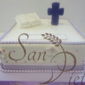 Cristina Communion Cake