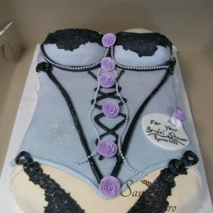 gâteau Bustier Violet / Violet Corsette