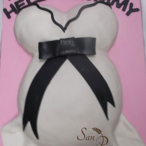 Bienvenue Bébé / Welcome Baby dress cake