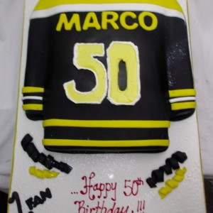 Boston-hockey-jersy-cake